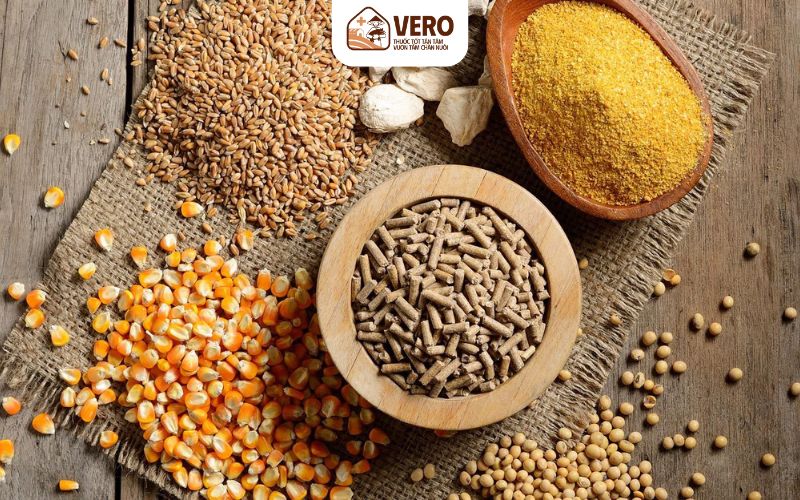 Máy nghiền thức ăn chăn nuôi giúp bà con tiết kiệm chi phí